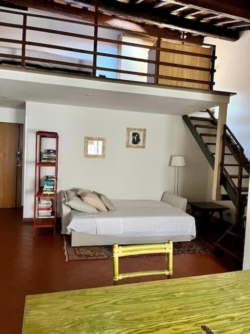 Spacious Near Arno River Apartamento